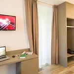 Baia Di Pare Hotel Valmadrera