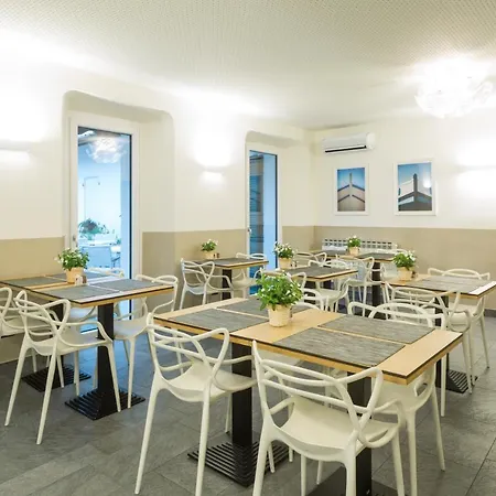 Baia Di Pare Valmadrera