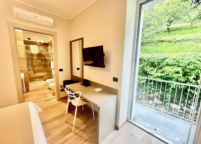 Hotel Baia Di Paré Valmadrera