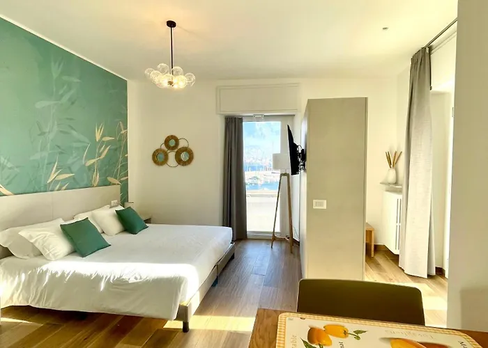 Baia Di Pare Вальмадрера