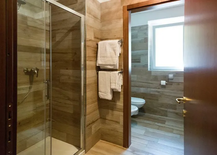 Отель Baia Di Pare 2*