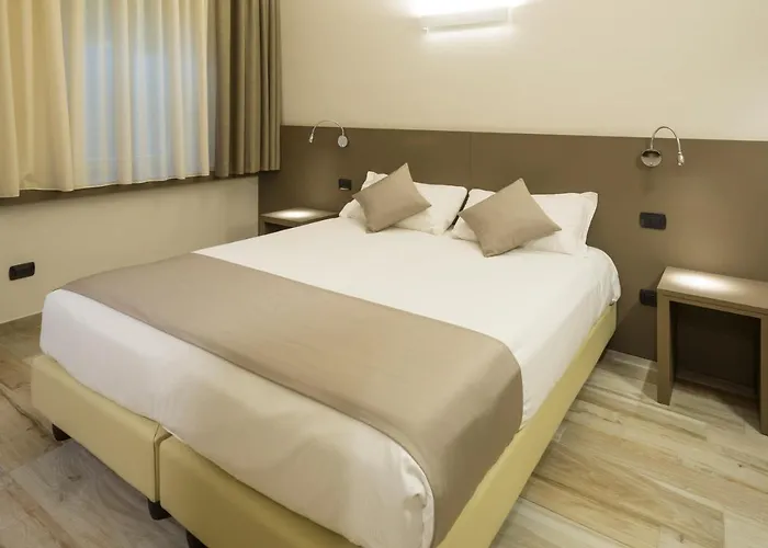 Baia Di Pare Hotel Valmadrera