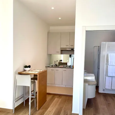 Baia Di Paré Hotel Valmadrera