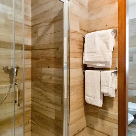 Baia Di Paré Hotel 2*