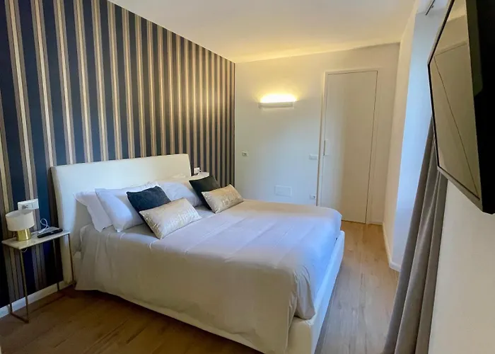 Baia Di Pare Hotel Valmadrera