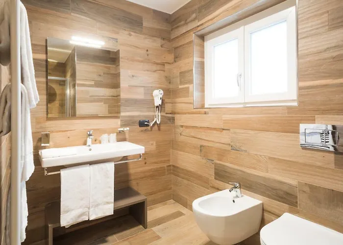 Hotel Baia Di Pare 2*